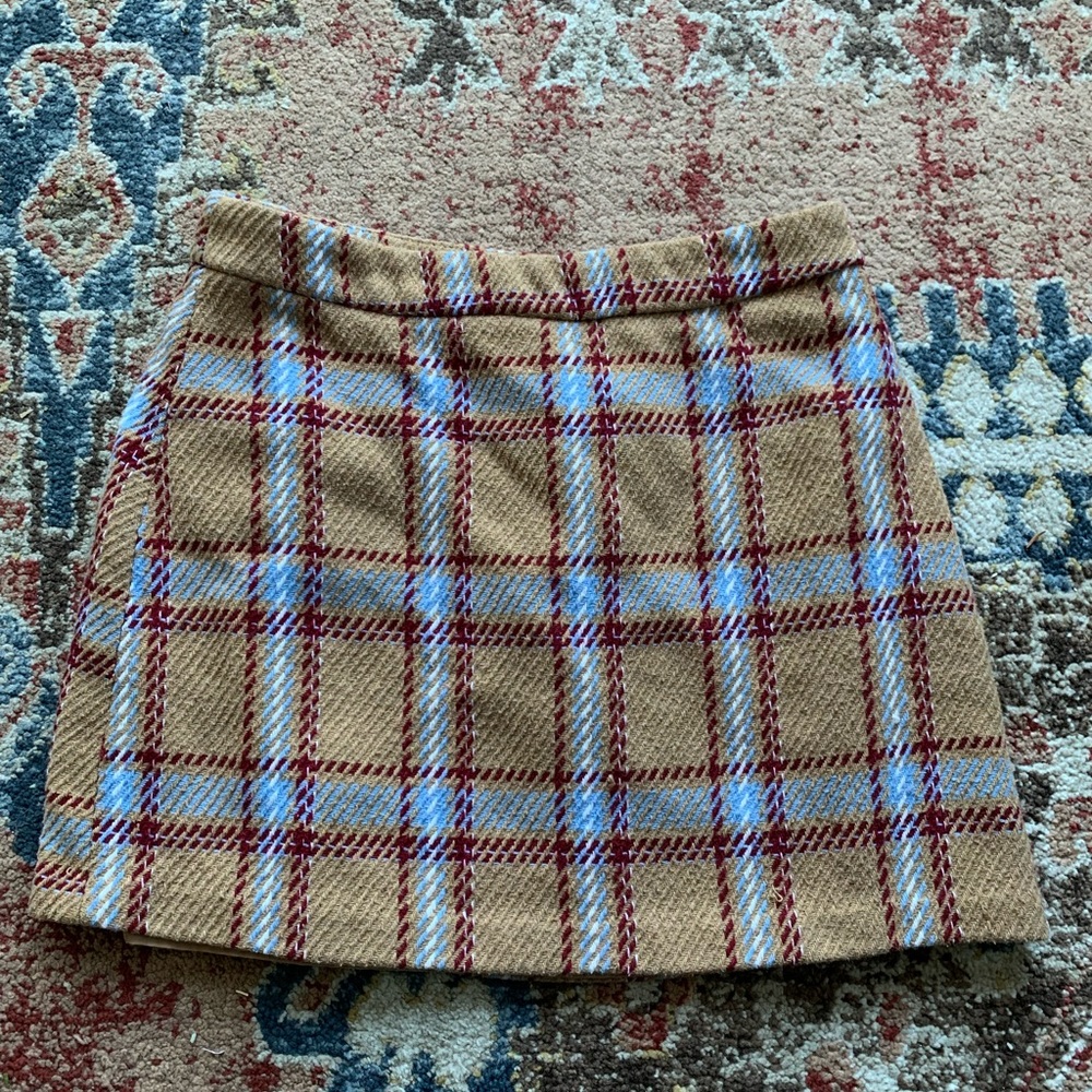plaid mini skirt